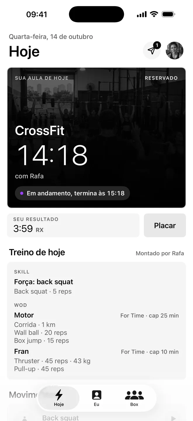 Tela Hoje do app com a aula em andamento, o resultado lançado e o treino do dia